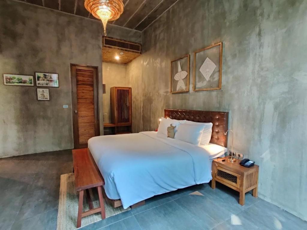 The Buffalo Amphawa Samut Songkhram Εξωτερικό φωτογραφία